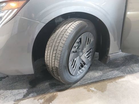 New 2026 Nissan Sentra SV w/ Floor Mat Package FWD image 32