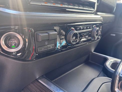 Used 2022 Chevrolet Silverado 1500 RST w/ RST All Star Premium Package AWD/4WD image 17