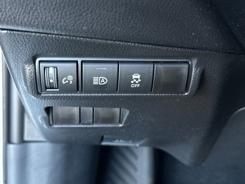 New 2026 Toyota Corolla Cross LE FWD image 28