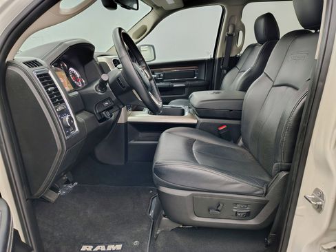 Used 2018 RAM 1500 Laramie w/ Convenience Group image 23