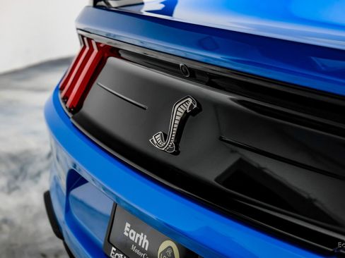 Used 2022 Ford Mustang Shelby GT500 w/ Carbon Fiber Track Pack image 42