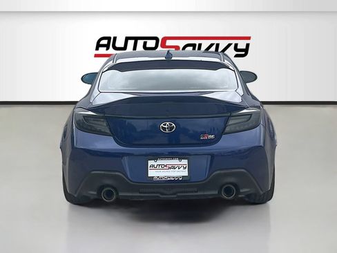 Used 2025 Toyota GR86 Premium RWD image 6