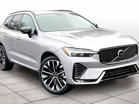 Used 2026 Volvo XC60 B5 Ultra w/ Climate Package image 2