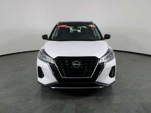 Certified 2024 Nissan Kicks SV FWD image 14