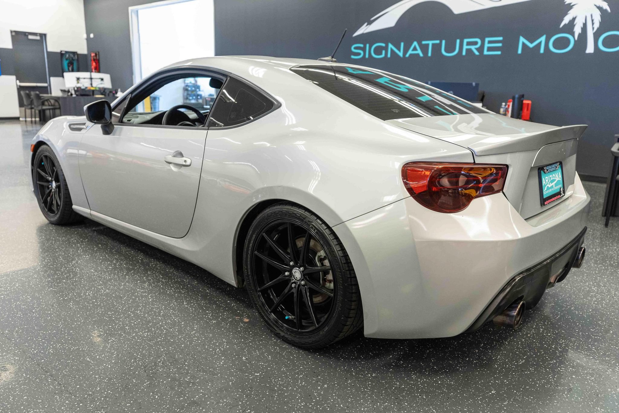 Used 2014 Subaru BRZ Limited w/ Popular Package #1B RWD image 9
