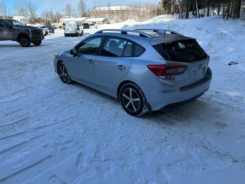 Used 2022 Subaru Impreza 2.0i Premium image 7