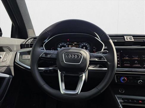 New 2025 Audi Q3 2.0T Premium w/ Convenience Package image 20