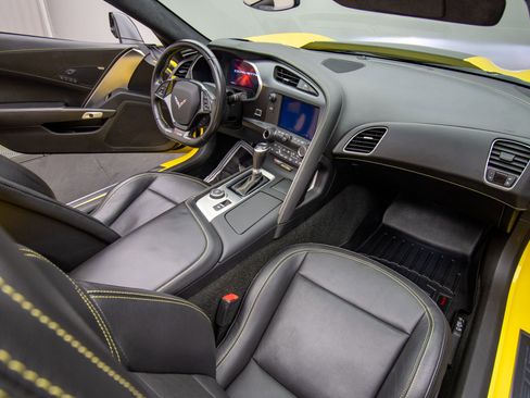 Used 2017 Chevrolet Corvette Z06 image 12