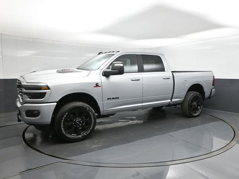 New 2026 RAM 2500 Laramie w/ Night Edition AWD/4WD image 34