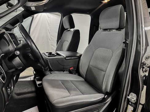 Used 2021 RAM 1500 Big Horn image 7