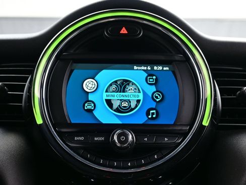 Used 2019 MINI Cooper 2-Door Hardtop FWD image 18
