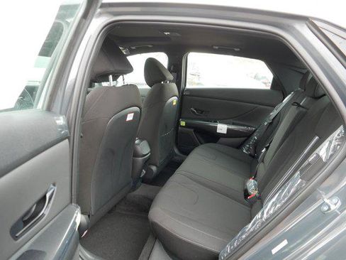 New 2026 Hyundai Elantra SEL Sport Premium FWD image 6