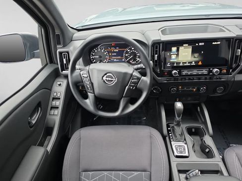 New 2026 Nissan Frontier SV AWD/4WD image 12