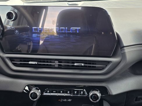 New 2026 Chevrolet Silverado EV LT image 26