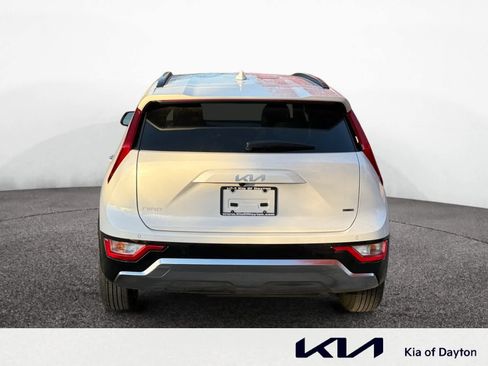New 2026 Kia Niro SX image 4