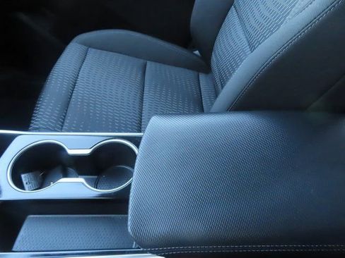 Used 2025 Chevrolet Equinox LT image 35