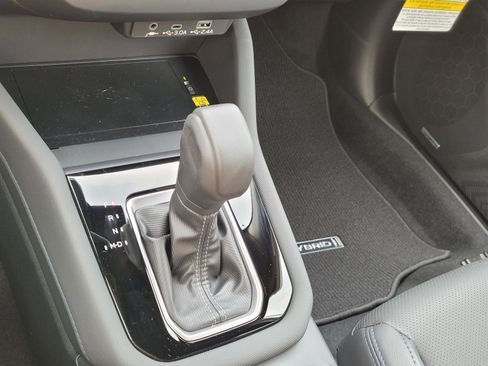 New 2025 Subaru Forester Limited image 13