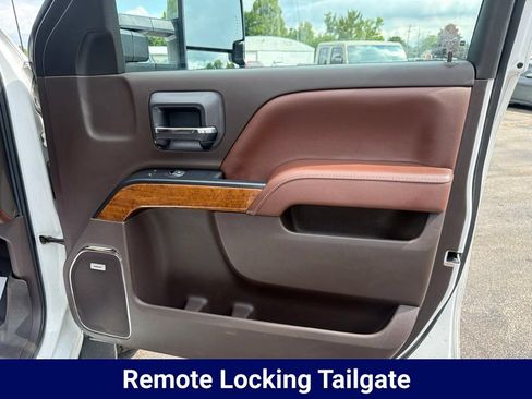 Used 2019 Chevrolet Silverado 3500 High Country w/ Duramax Plus Package AWD/4WD image 29