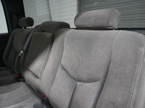 Used 2005 Chevrolet Silverado 1500 LS w/ Light Duty Power Package RWD image 13
