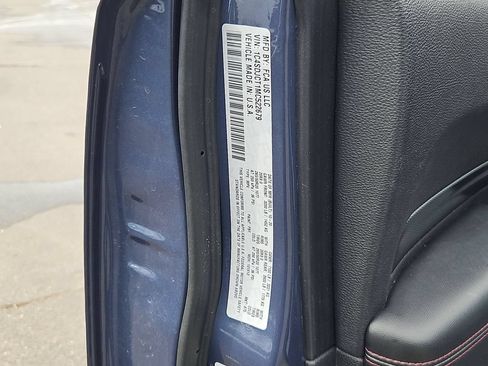 Certified 2021 Dodge Durango R/T w/ Blacktop Package AWD/4WD image 29