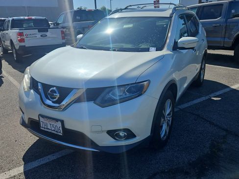 Used 2015 Nissan Rogue SL w/ SL Premium Package FWD image 1