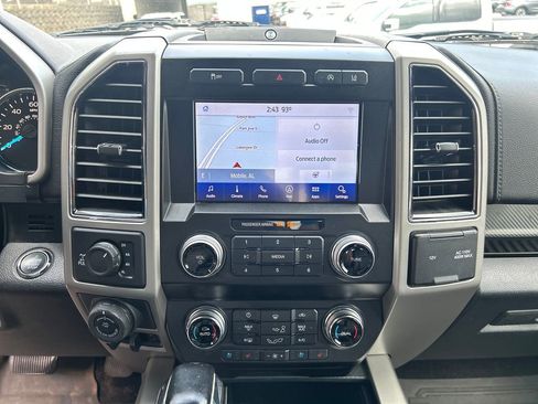 Certified 2020 Ford F150 Lariat w/ Equipment Group 502A Luxury AWD/4WD image 17