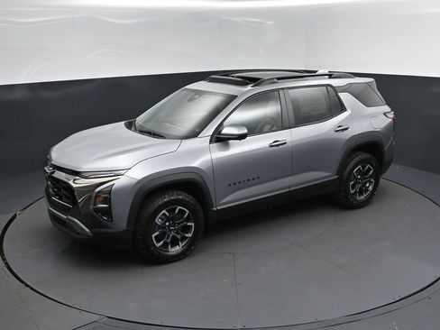 New 2026 Chevrolet Equinox ACTIV w/ Convenience Package III FWD image 31