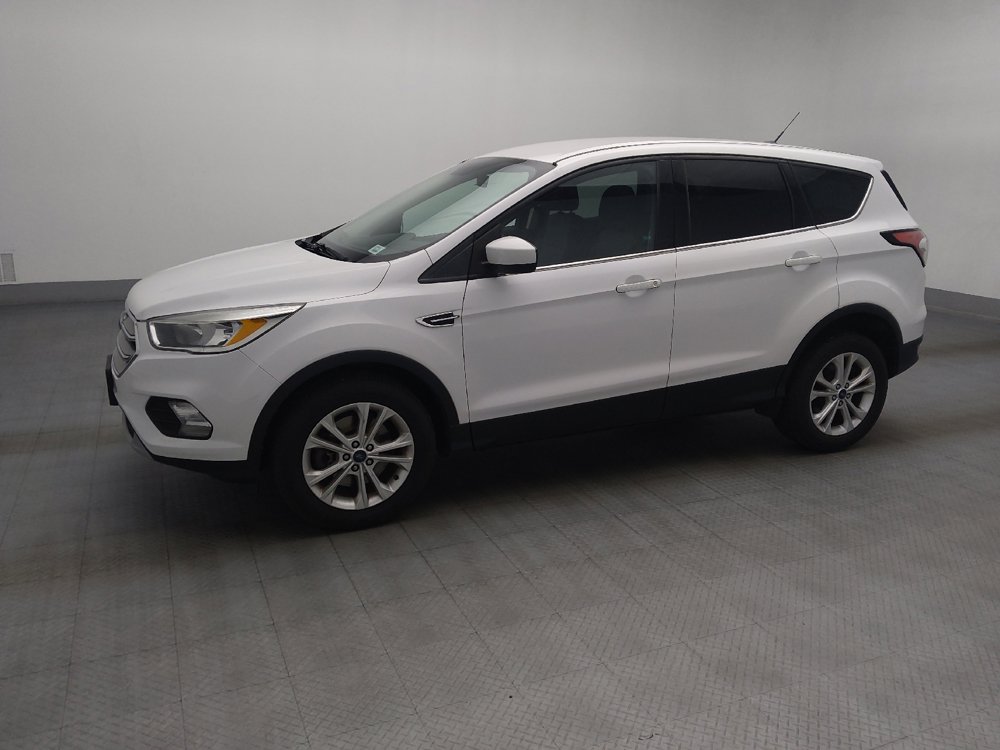 Used 2017 Ford Escape SE AWD/4WD image 2