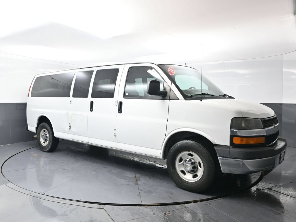 Used 2014 Chevrolet Express 3500 LT w/ LT Preferred Equipment Group RWD image 5