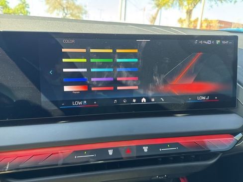 Used 2025 BMW X3 xDrive30i image 32