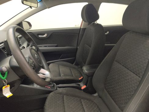 Used 2020 Kia Rio S image 17