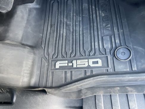 Used 2022 Ford F150 Lariat image 31