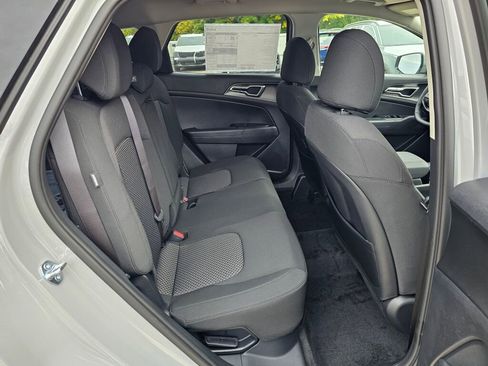 New 2026 Kia Sportage S image 25