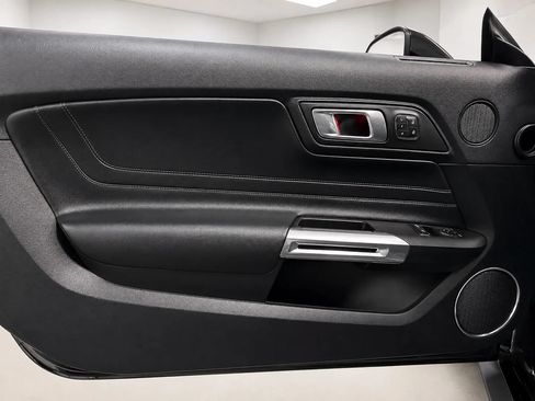 Used 2019 Ford Mustang Bullitt w/ Bullitt Electronics Package RWD image 12