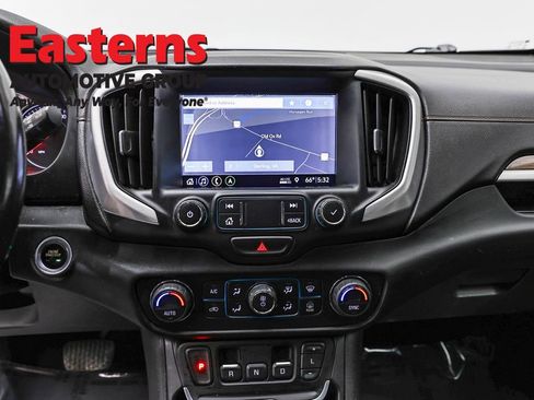 Used 2019 GMC Terrain SLE w/ Driver Convenience Package image 12