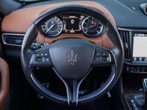 Used 2022 Maserati Levante GT image 26