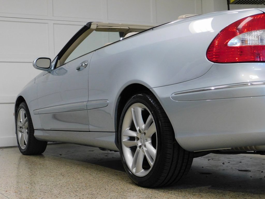 Used 2007 Mercedes-Benz CLK 350 Cabriolet image 61