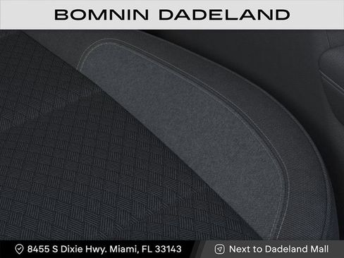 New 2026 Chevrolet Suburban LS image 21