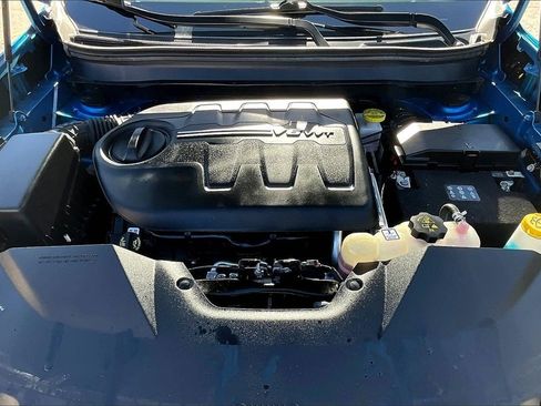 Used 2022 Jeep Cherokee Latitude Lux image 10