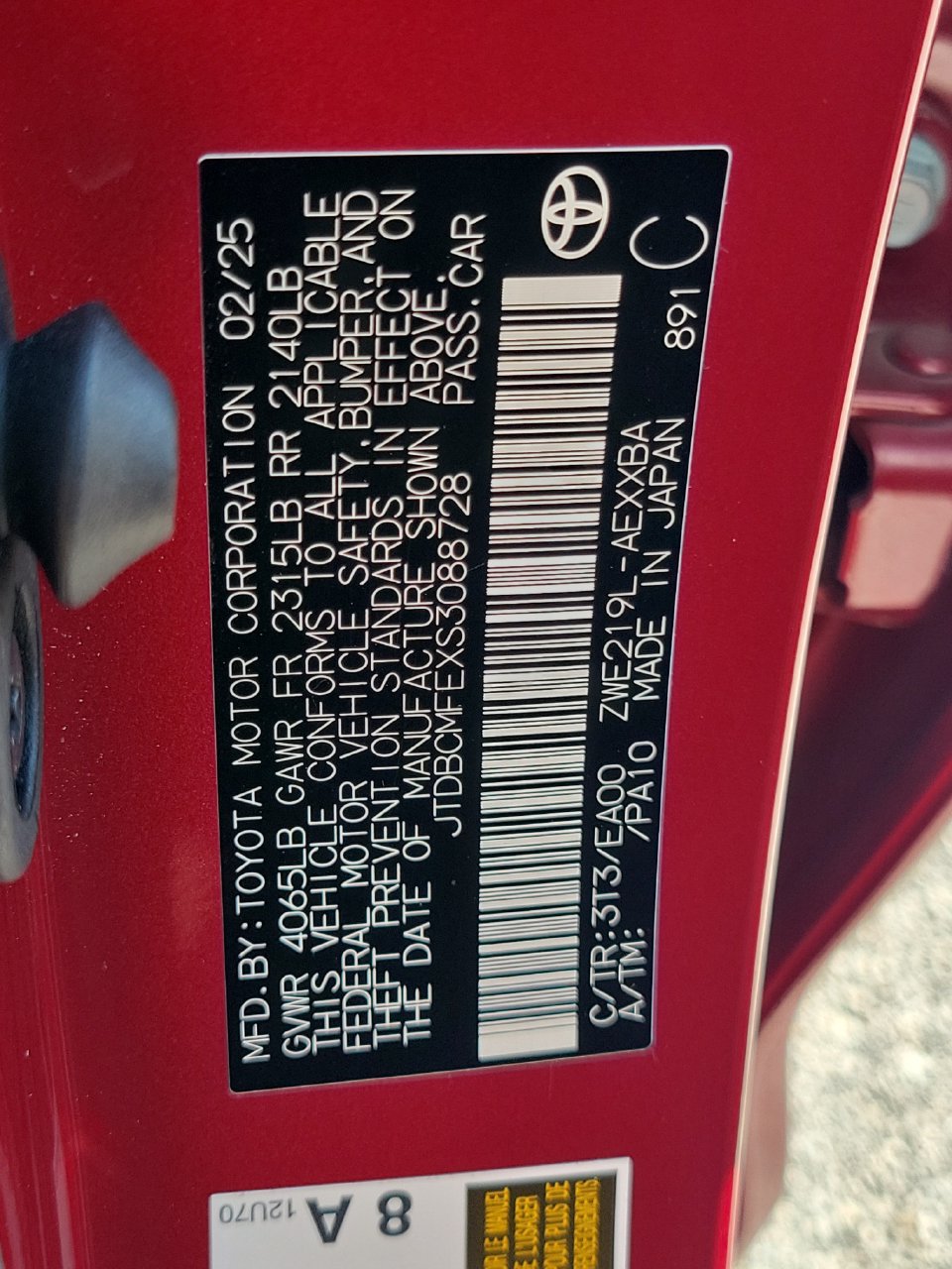 Used 2025 Toyota Corolla XLE FWD image 29