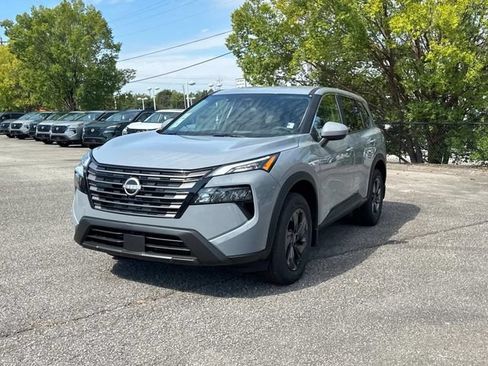 New 2026 Nissan Rogue SV AWD/4WD image 8