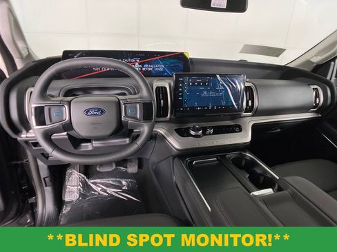 New 2026 Ford Expedition Max Active image 8