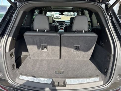 Certified 2024 Cadillac XT6 Premium Luxury FWD image 22