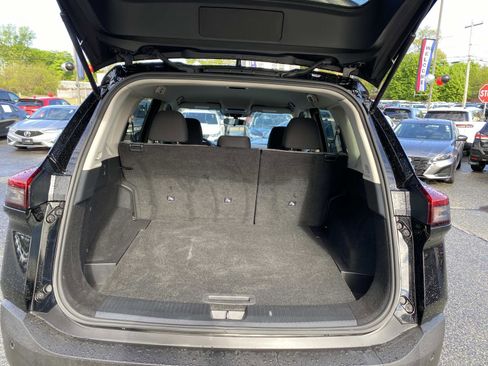 Used 2021 Nissan Rogue S AWD/4WD image 6