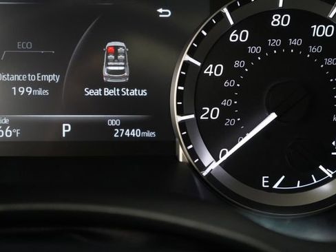 Used 2023 Toyota Highlander XSE AWD/4WD image 25