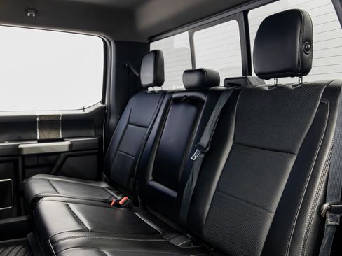 Used 2018 Ford F250 Lariat w/ Chrome Package AWD/4WD image 33