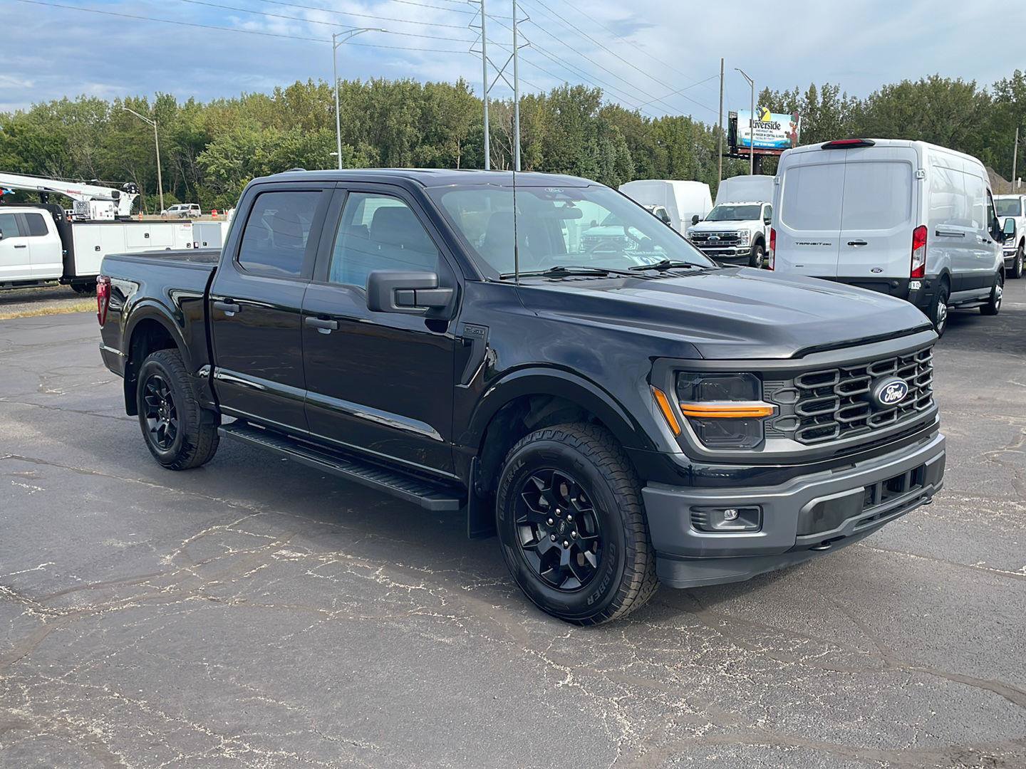 Used 2024 Ford F150 STX w/ Equipment Group 201A FX4 AWD/4WD image 7