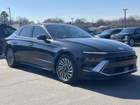 Certified 2025 Hyundai Sonata Limited image 42