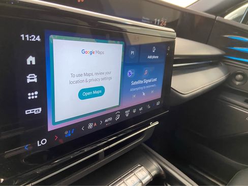 Used 2024 Lincoln Nautilus Premier w/ Equipment Group 102A image 26