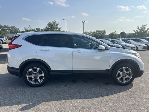 Used 2019 Honda CR-V EX image 3